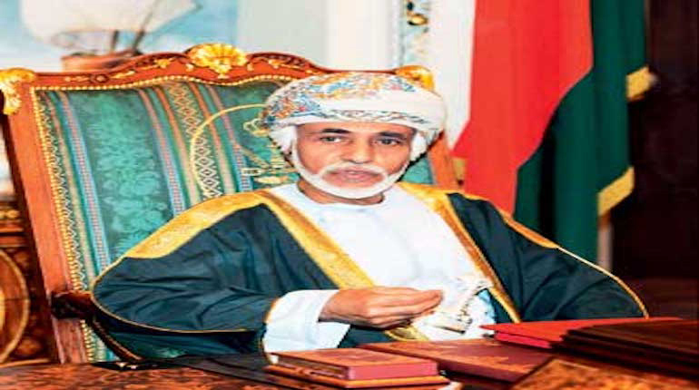 بمناسبة عيد النهضة -رئيس منظمة فكر يهنئ السلطان قابوس ويشيد بسياسات السلطنة.